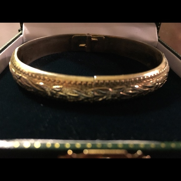 Jewelry - 1950’s gorgeous bracelet